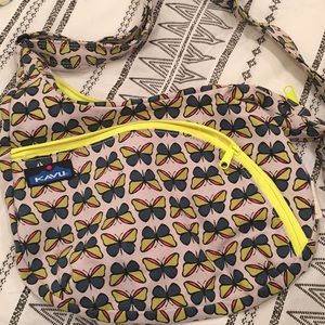Women’s Kavu crossbody bag